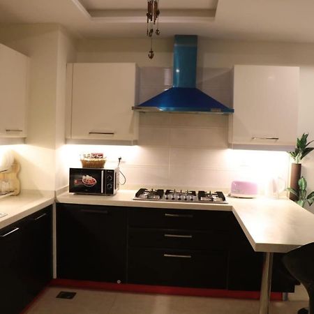 Elegant & Charming One Bed Apartment In Bahria Town Rawalpindi Extérieur photo