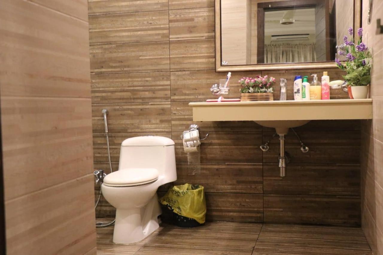 Elegant & Charming One Bed Apartment In Bahria Town Rawalpindi Extérieur photo